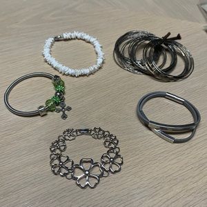 Bundle of 5 bracelets